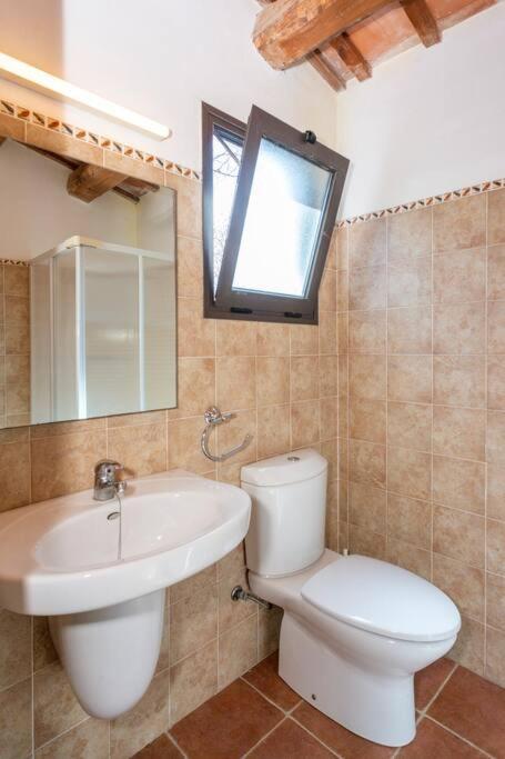 Casa Con Piscina Cerca De Girona Villa Bagian luar foto